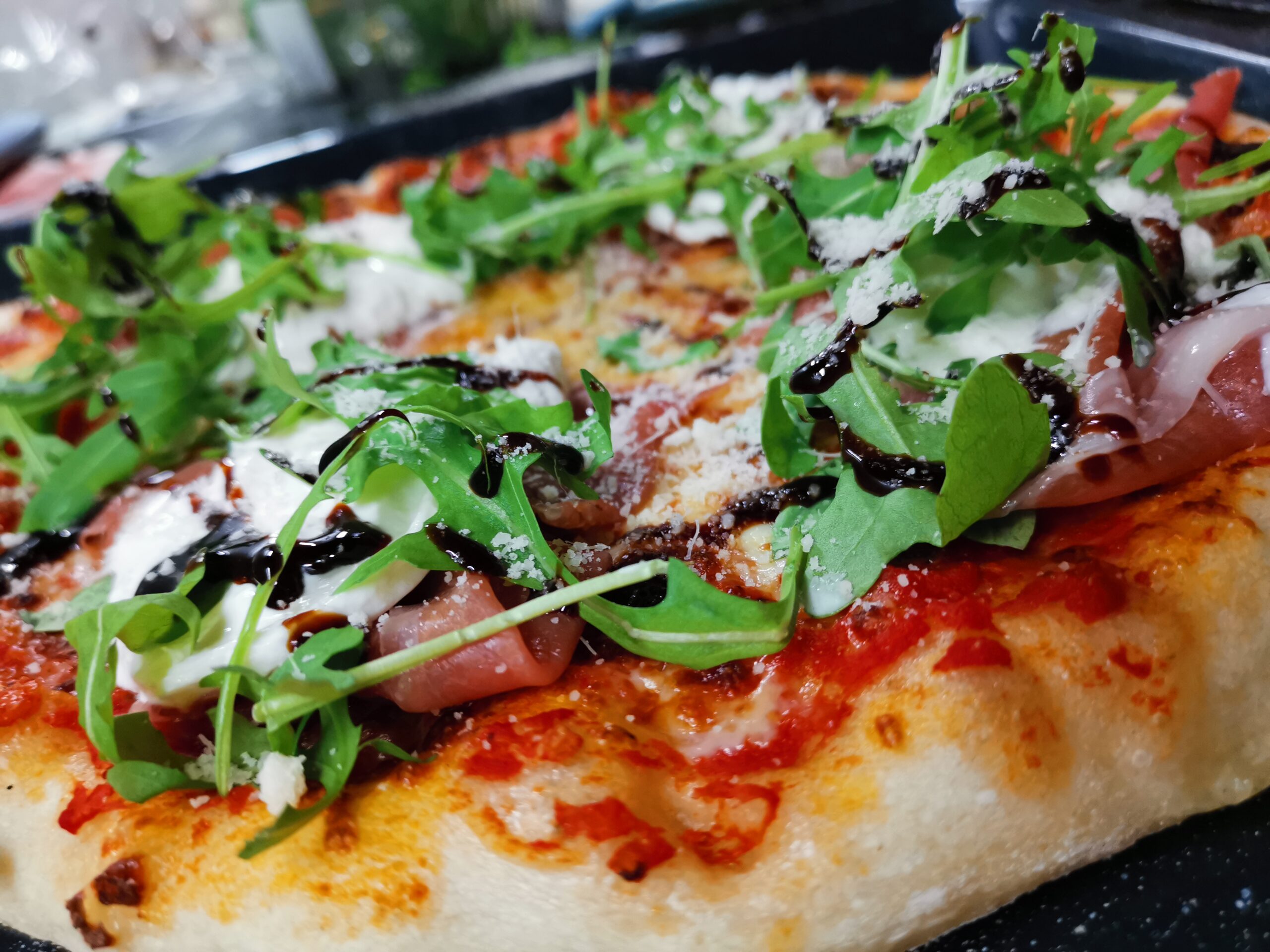 Pizza a'la neapolitana - obrazek 15